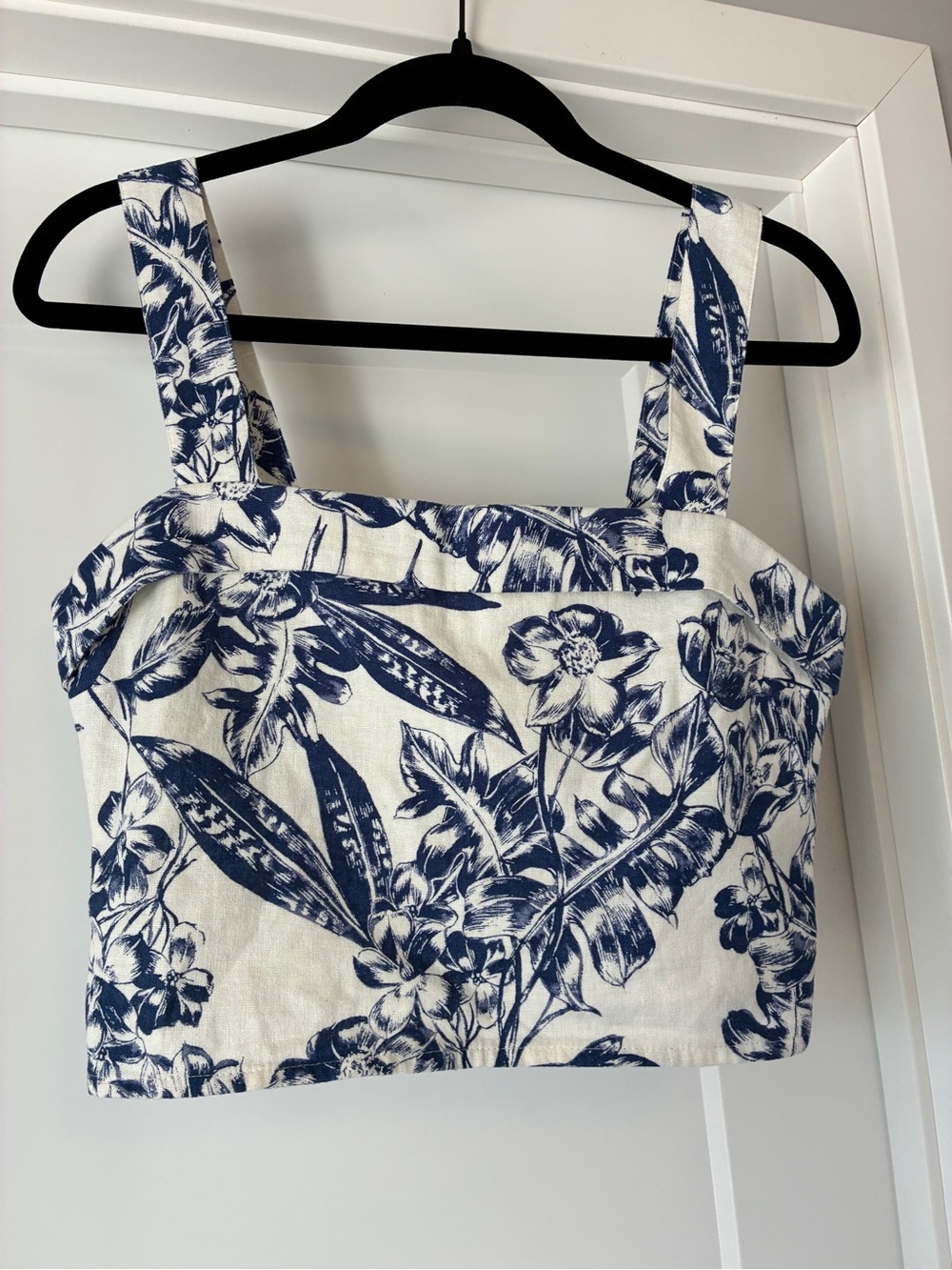 Abercrombie & Fitch Navy Floral Square-Neck Crop Top